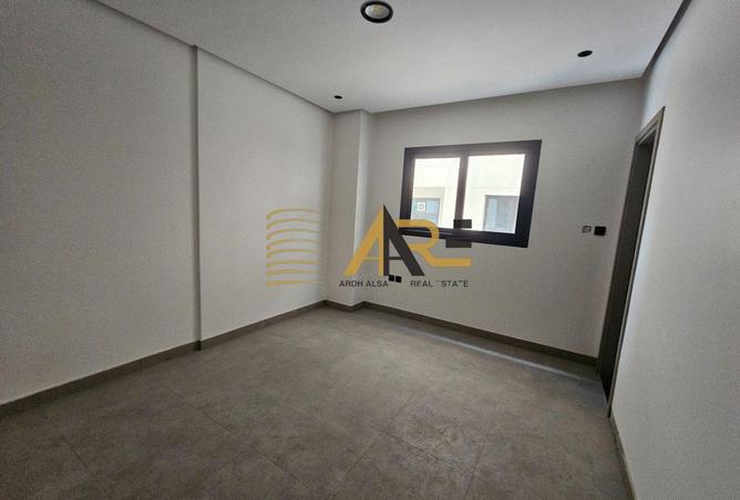 99151017 - Property Image 2