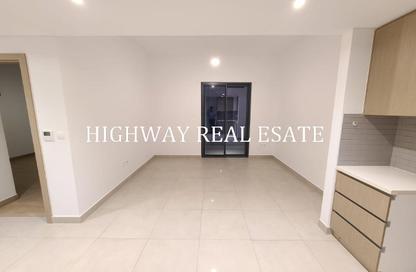 Apartment - 1 Bedroom - 1 Bathroom for rent in Sapphire Beach Residence - Maryam Island - Al Khan - Sharjah Apartment - 1 Bedroom - 1 Bathroom for rent in Sapphire Beach Residence - Maryam Island - Al Khan - Sharjah