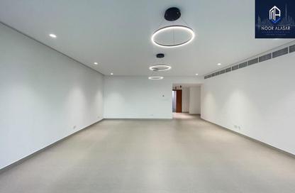 Apartment - 3 - 4 for rent in DXB Tower - Sheikh Zayed Road - Dubai Apartment - 3 - 4 for rent in DXB Tower - Sheikh Zayed Road - Dubai
