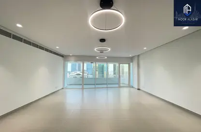 Apartment - 3 Bedrooms - 4 Bathrooms for rent in DXB Tower - Sheikh Zayed Road - Dubai