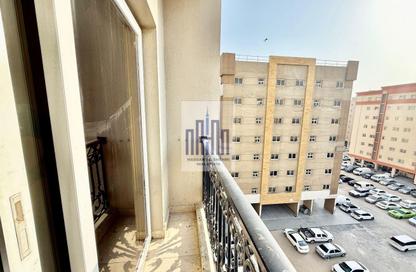 Apartment - 2 Bedrooms - 2 Bathrooms for rent in Muwaileh 29 Building - Muwaileh - Sharjah