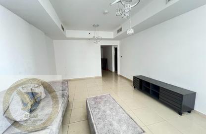 Apartment - 2 Bedrooms - 2 Bathrooms for rent in Al Khan Corniche - Al Khan - Sharjah