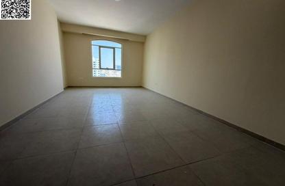 Apartment - 1 Bedroom - 2 Bathrooms for rent in Ajman Corniche Residences - Ajman Corniche Road - Ajman