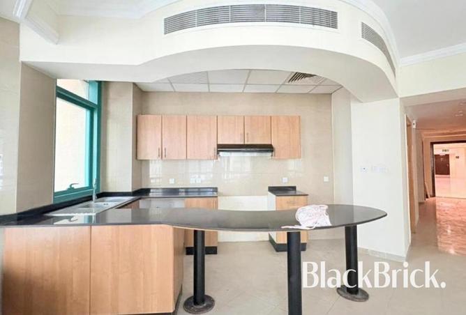 94000827 - Property Image 3