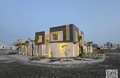 Villa - 5 Bedrooms - 7 Bathrooms for sale in Al Amira Village - Al Yasmeen - Ajman