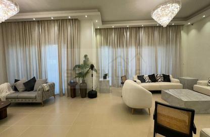 Villa - 5 - 4 for rent in Nad Al Sheba Villas - Nad Al Sheba 3 - Nad Al Sheba - Dubai Villa - 5 - 4 for rent in Nad Al Sheba Villas - Nad Al Sheba 3 - Nad Al Sheba - Dubai