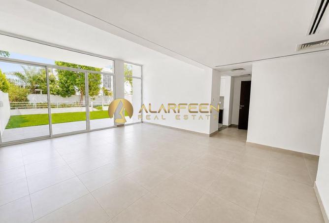 128363229 - Property Image 3