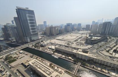 Apartment - 2 - 3 for sale in Al Seer Tower - Al Khan - Sharjah
