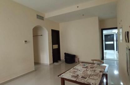 Apartment - 1 Bedroom - 2 Bathrooms for rent in Al Taawoon Tower 1 - Al Taawoon Towers - Al Khan - Sharjah