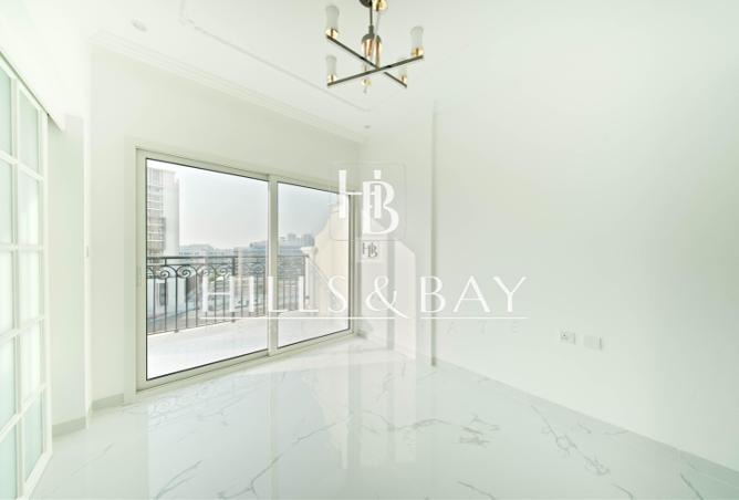 114612407 - Property Image 2