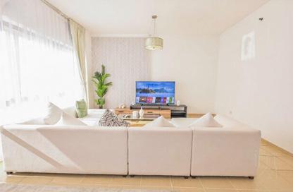 Apartment - 3 Bedrooms - 5 Bathrooms for rent in Shams 1 - Shams - Jumeirah Beach Residence - Dubai