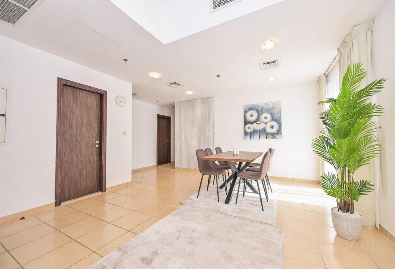 Renovated | Furnished | Marina View photo 3