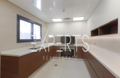 Villa - 4 - 7 for rent in West Yas - Yas Island - Abu Dhabi