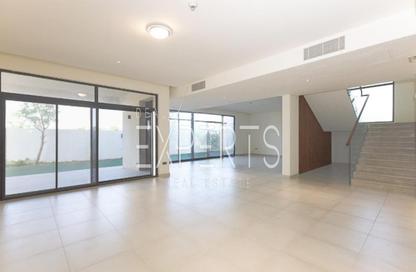 Villa - 4 - 7 for rent in West Yas - Yas Island - Abu Dhabi Villa - 4 - 7 for rent in West Yas - Yas Island - Abu Dhabi