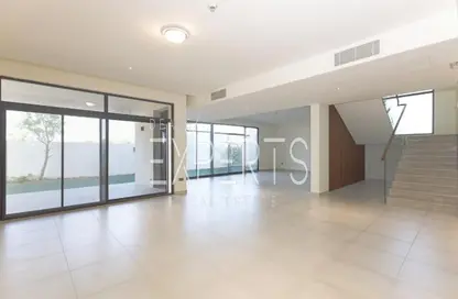 Villa - 4 Bedrooms - 7 Bathrooms for rent in West Yas - Yas Island - Abu Dhabi