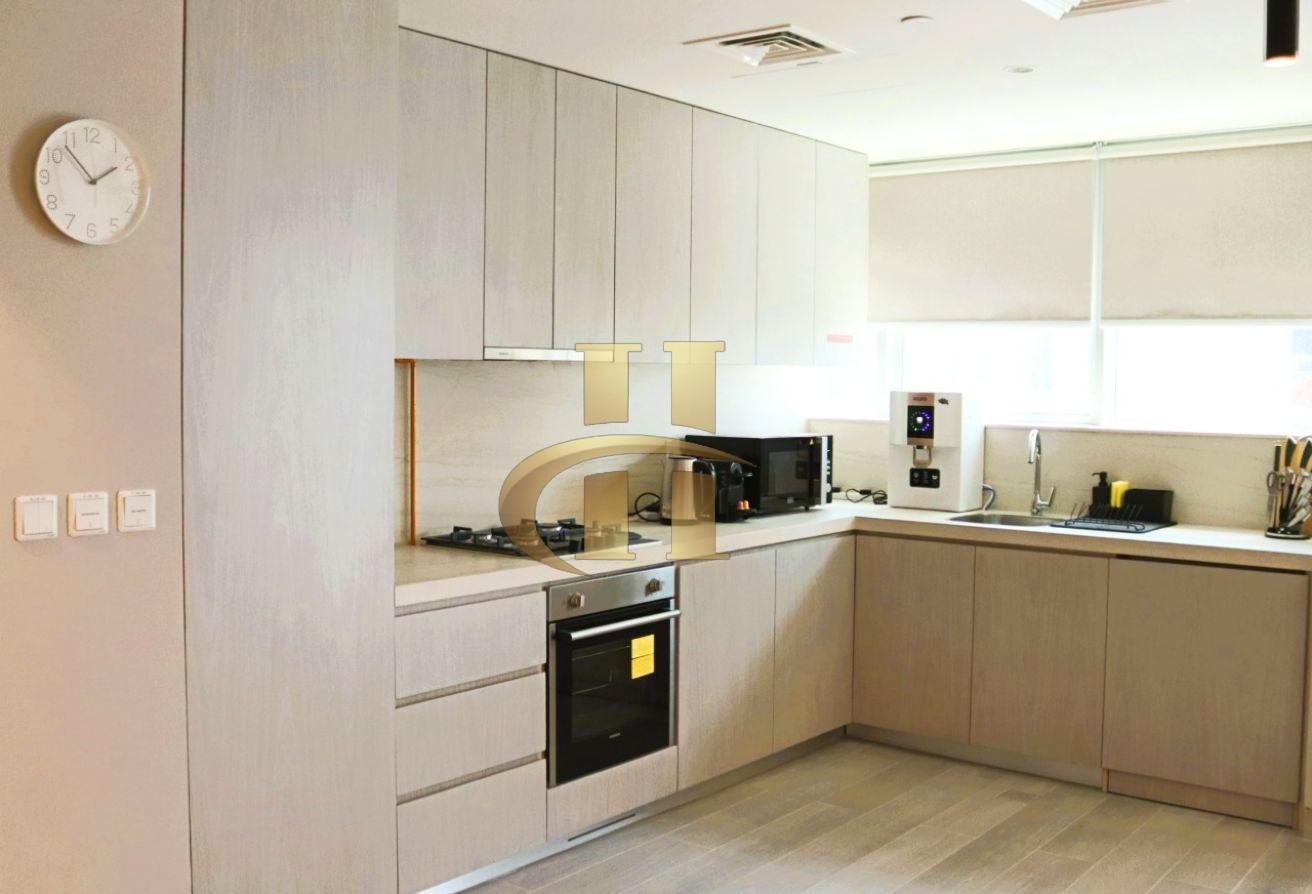 Brand new | Fully furnished | near to Mall & Exit photo 2