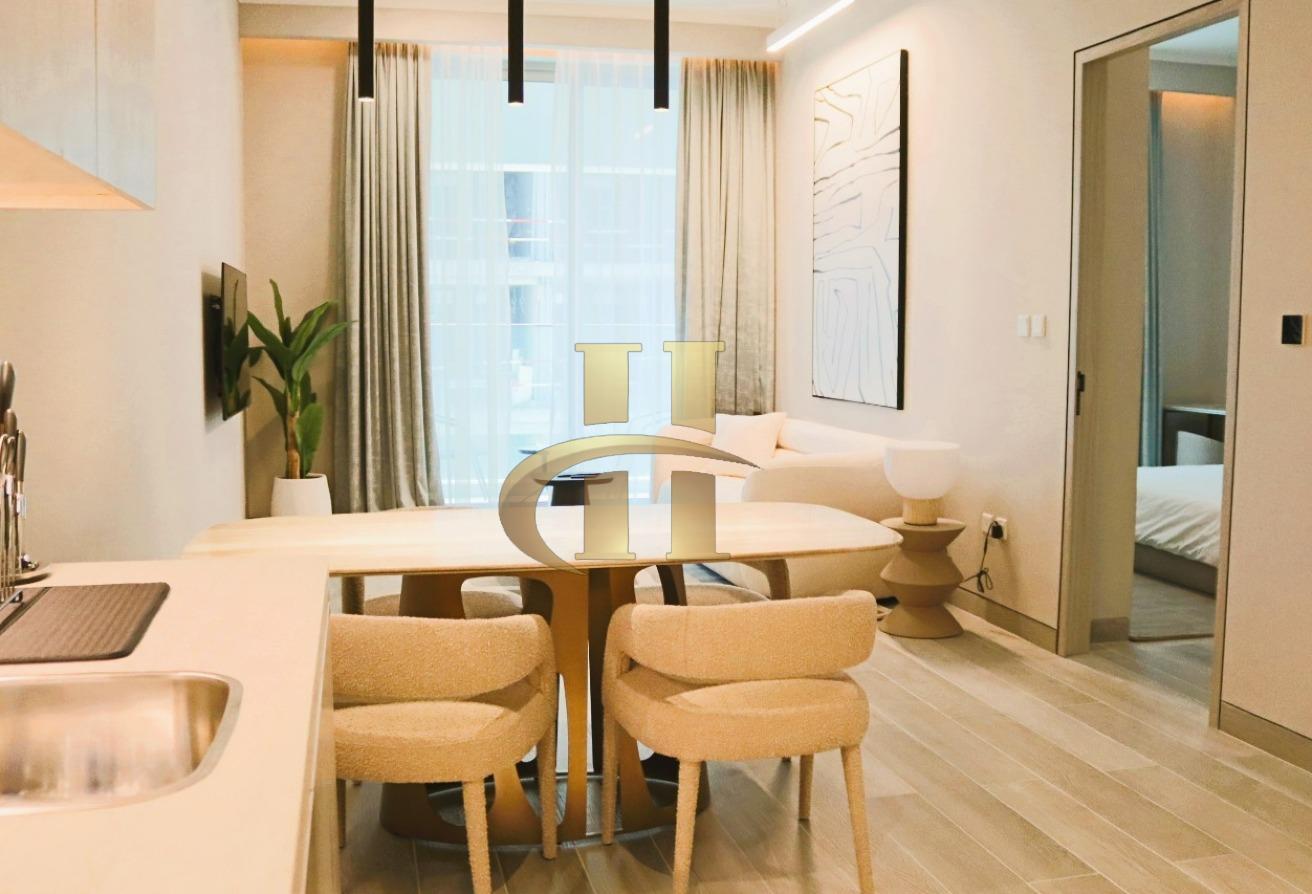 Brand new | Fully furnished | near to Mall & Exit photo 4