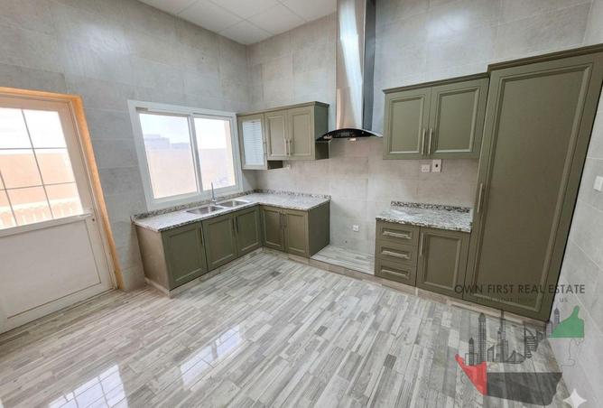 141902199 - Property Image 3