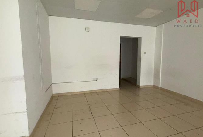 73842703 - Property Image 3