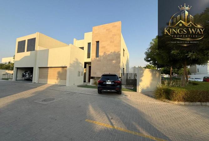 72734535 - Property Image 2