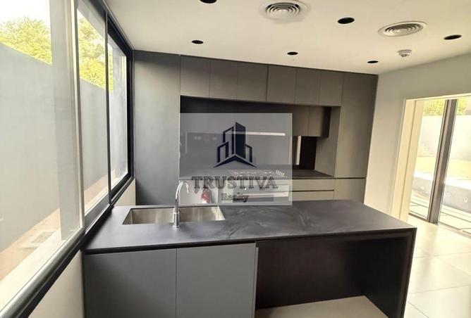 16325021 - Property Image 2