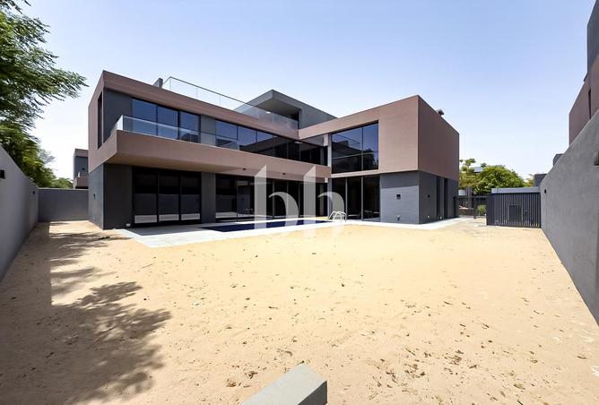 76962030 - Property Image 2