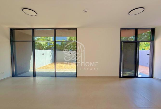 83249399 - Property Image 2