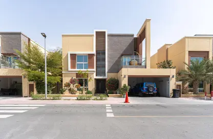 Villa - 4 Bedrooms - 6 Bathrooms for sale in Villa Lantana 2 - Villa Lantana - Dubai Science Park - Dubai