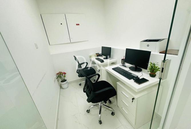 123833589 - Property Image 3