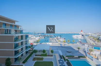 Apartment - 3 Bedrooms - 4 Bathrooms for rent in Seagate Building 1 - Seagate - Mina Rashid - Dubai