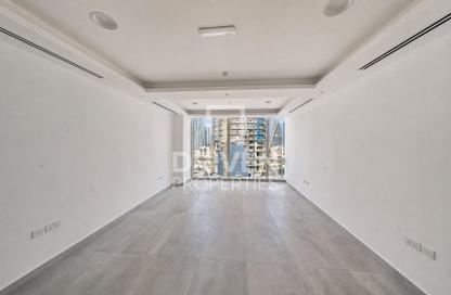 Office Space - Studio for rent in Tamani Art Tower - Business Bay - Dubai