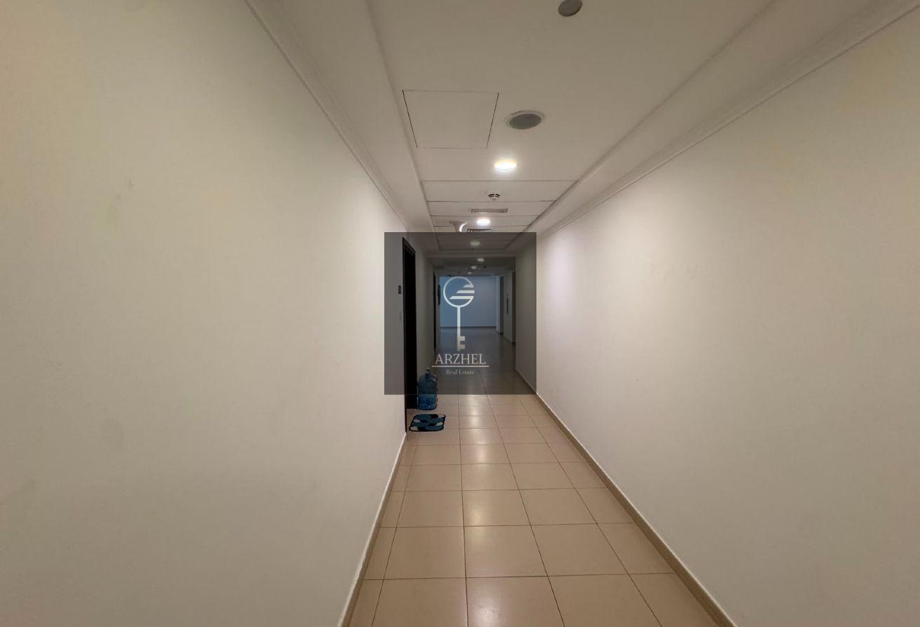 Prime Location | Spacious Layout | Flexible Cheque photo 8