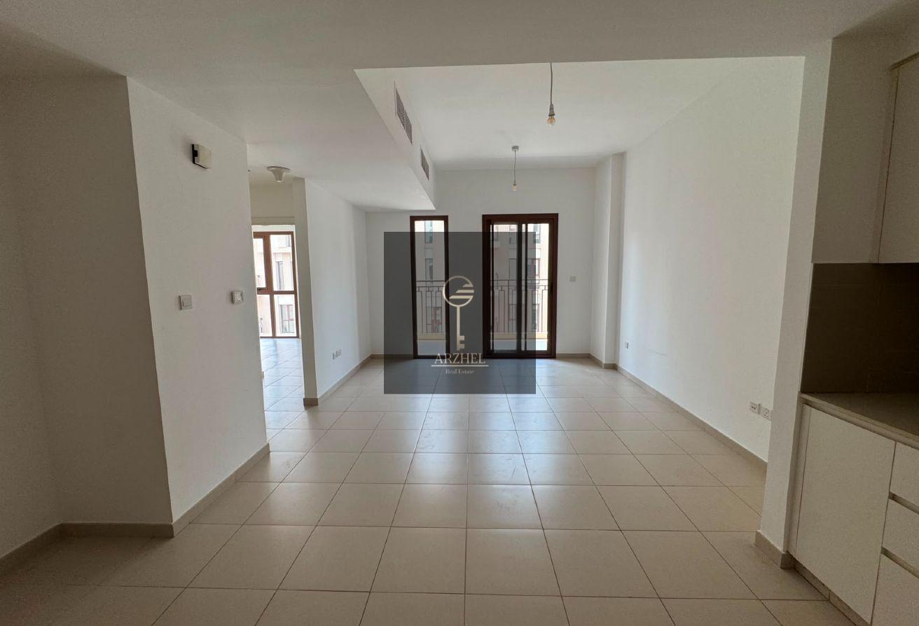 Prime Location | Spacious Layout | Flexible Cheque photo 4