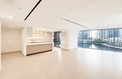 Apartment - 3 Bedrooms - 3 Bathrooms for rent in LIV Waterside - Dubai Marina - Dubai