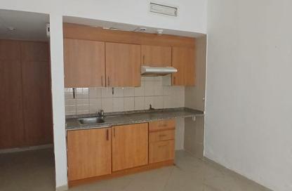 Apartment - Studio - 1 Bathroom for rent in Al Khan - Sharjah Apartment - Studio - 1 Bathroom for rent in Al Khan - Sharjah