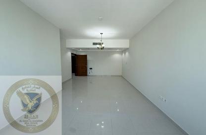 Apartment - 3 Bedrooms - 4 Bathrooms for rent in Al Khan Corniche - Al Khan - Sharjah Apartment - 3 Bedrooms - 4 Bathrooms for rent in Al Khan Corniche - Al Khan - Sharjah
