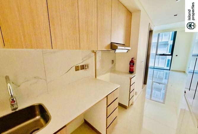 71117627 - Property Main Image