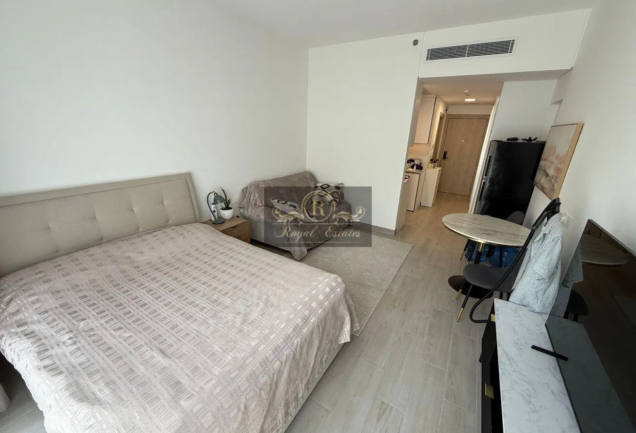 16286000 - Property Main Image
