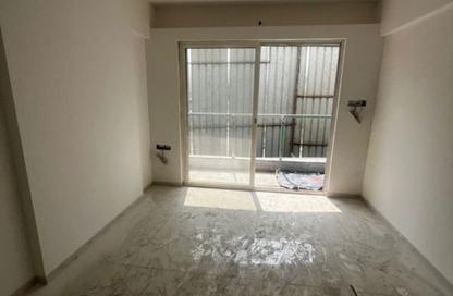 Shop - Studio - 1 Bathroom for rent in Murjanet Al Khaleej - Abu Baker Al Siddique Road - Deira - Dubai