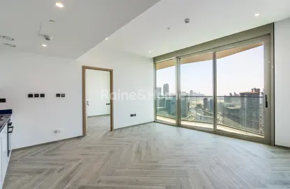 Apartment - 1 Bedroom - 1 Bathroom for sale in Peninsula Three - Peninsula - Business Bay - Dubai
