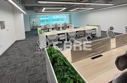 Office Space - Studio - 1 for rent in Emaar Business Park Building 3 - Emaar Business Park - Sheikh Zayed Road - Dubai