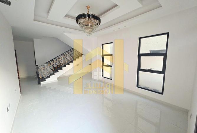 73846022 - Property Image 3