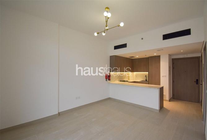 74231308 - Property Image 2