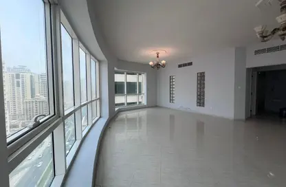 Apartment - 3 Bedrooms - 3 Bathrooms for rent in Al Majaz 3 - Al Majaz - Sharjah
