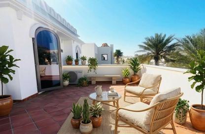 Villa - 4 Bedrooms - 5 Bathrooms for rent in Garden Homes Frond B - Garden Homes - Palm Jumeirah - Dubai