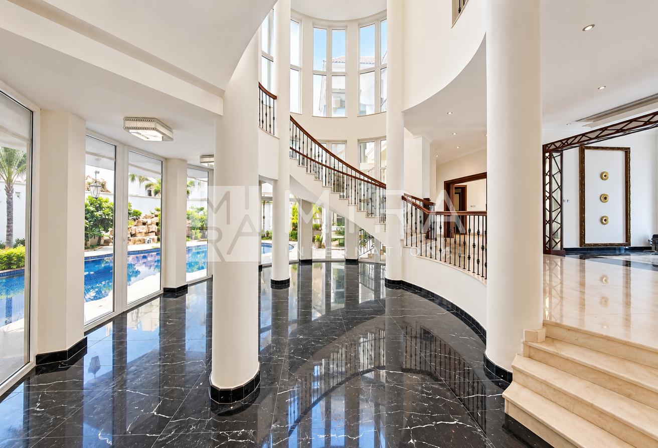 Elegant 7BR Villa | Spacious Family Home photo 27