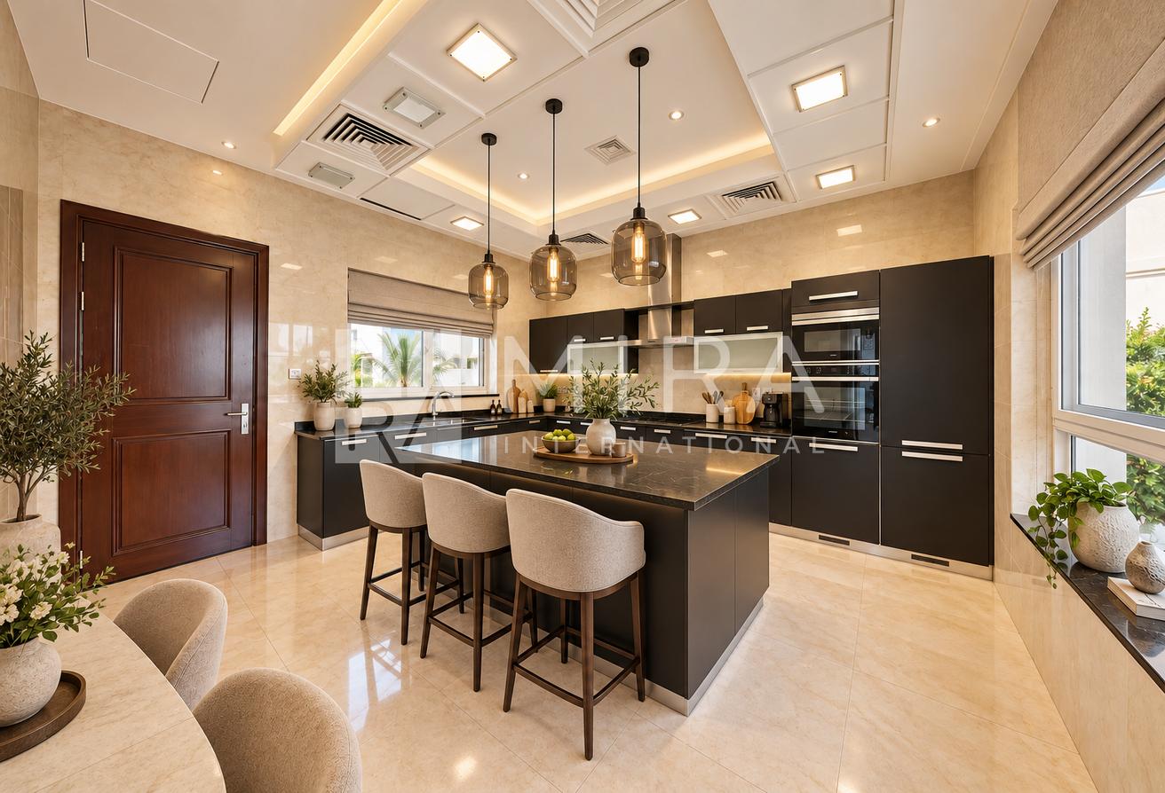 Elegant 7BR Villa | Spacious Family Home photo 3