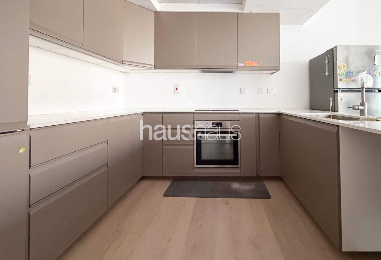 Golf Course/Canal View | Upgraded | High Floor photo 6