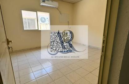 Labor Camp - Studio - 7+ Bathrooms for rent in Al Sajaa S - Al Sajaa - Sharjah