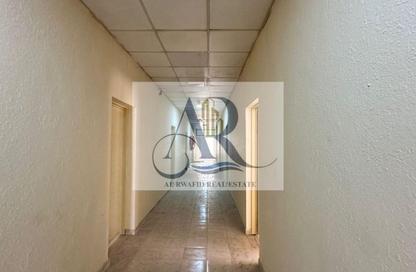 Labor Camp - Studio - 7+ Bathrooms for rent in Al Sajaa S - Al Sajaa - Sharjah